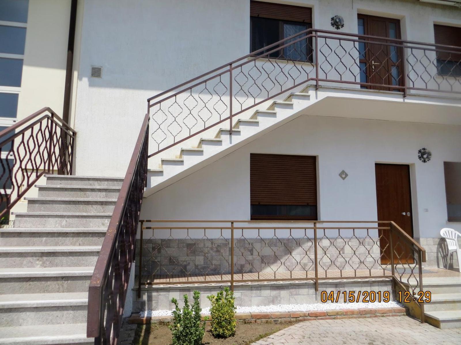 5 Palme Bed & Breakfast Terzo d' Aquileia Exterior photo